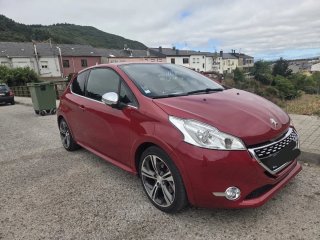 Peugeot 208 2014