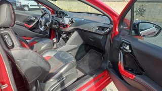Peugeot 208 2014
