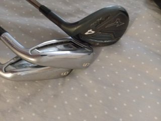 Palos de Golf Mizuno FLI-HI 4