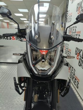 Macbor Montana XR1 Evo Adventure semi nueva