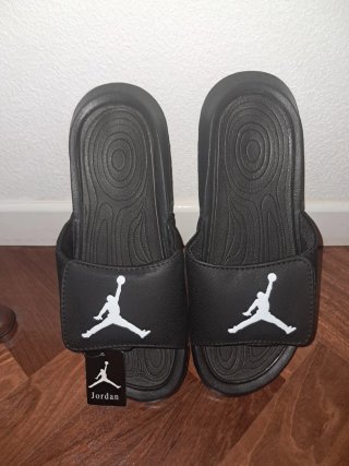 Chanclas Jordan Talla 41/42 Negras