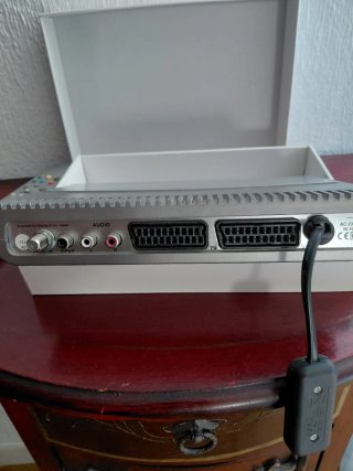 Receptor Satélite Digital STRONG