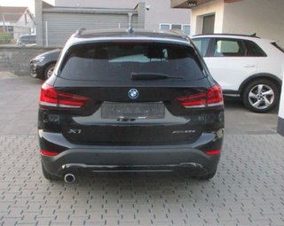 BMW X1 2022 - hibrido enchufable - 80.000km