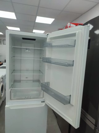 Nevera marca teka 185/60cm clase E con garantían