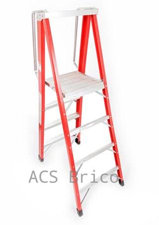 Escalera Fibra Tijera 2x4 - 1,14 Metros - 10400 - Mader
