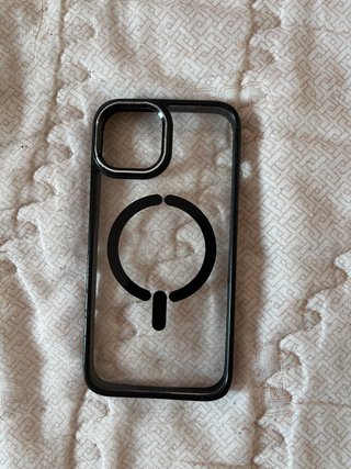 Funda iPhone 13 Transparente MagSafe
