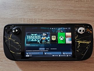 Steam Deck 512GB LCD + Accesorios