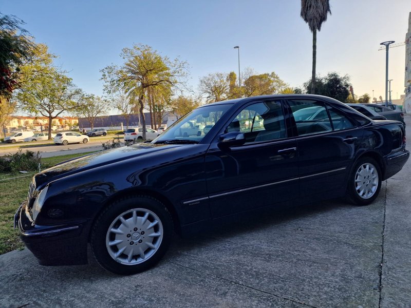Mercedes-Benz Clase E 2000, foto 7