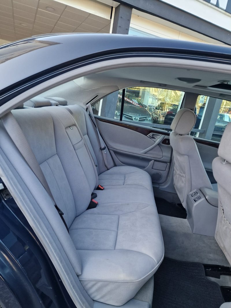 Mercedes-Benz Clase E 2000, foto 19
