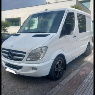 Mercedes-Benz Sprinter 319