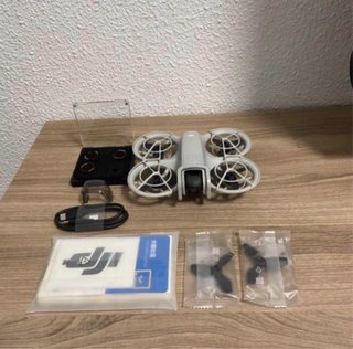 Dron DJI Neo + Mando RC-N3