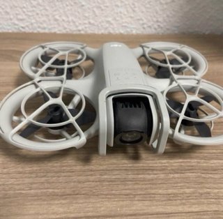 Dron DJI Neo + Mando RC-N3
