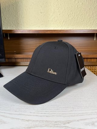 Gorra Dior Negra (Con etiqueta)