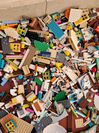 Lotto LEGO Misto 2,7 kg con Minifigure UP e Star W