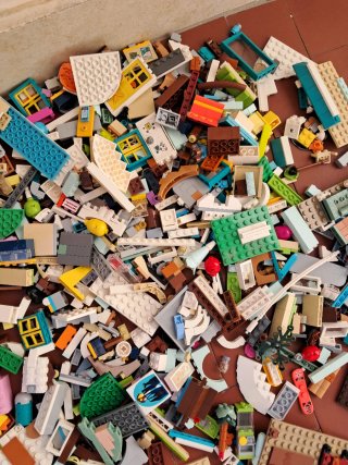 Lotto LEGO Misto 2,7 kg con Minifigure UP e Star W