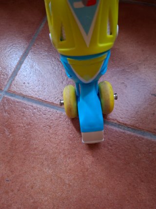 Patines talla del 27 al 30,