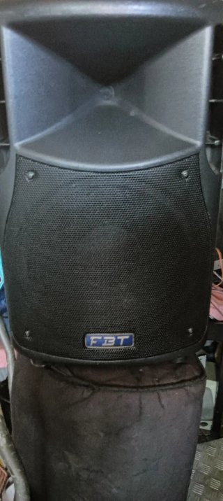 Coppia Casse FBT Maxx40A + Mixer Behringer
