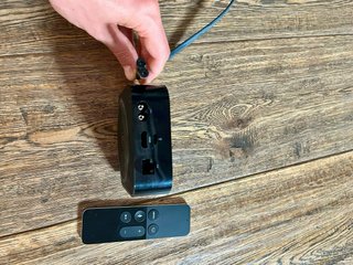 Apple TV 4ª Gen. + Mando