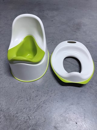 Orinal y reductor Ikea