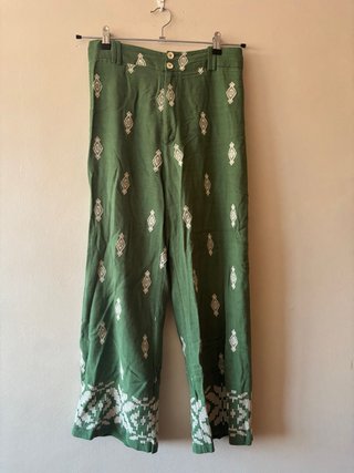 Pantalones verdes wideleg bordados