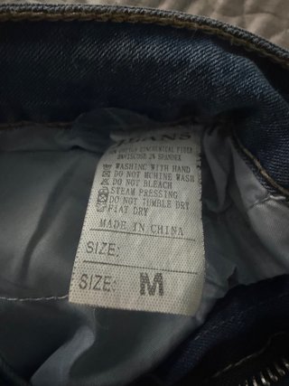 Pantalón vaquero desgastado azul