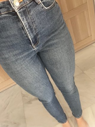 Pantalón pitillo Zara