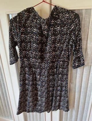 Vestido corto estampado Surkana