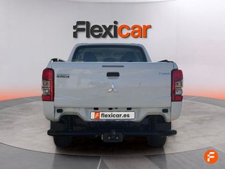 Mitsubishi L200 C/C 220 DI-D M-Pro