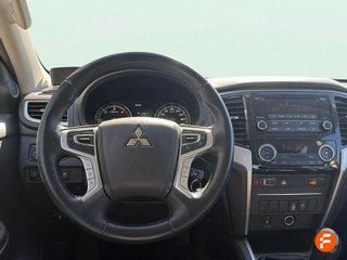Mitsubishi L200 C/C 220 DI-D M-Pro