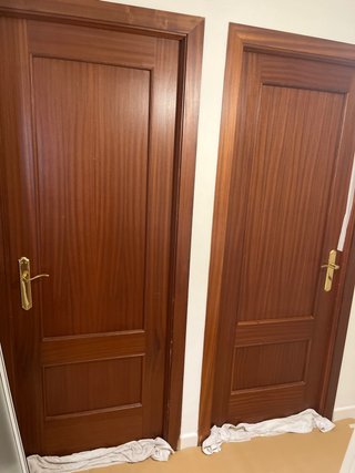 Puerta Marrón 4 Paneles