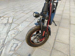 Patinete eléctrico con silla