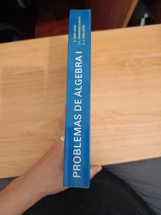 Problemas de algebra I