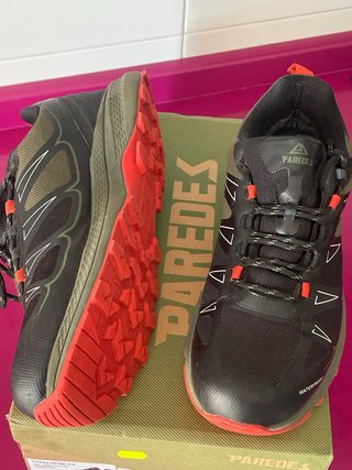 Zapatillas Trekking Paredes Talla 43