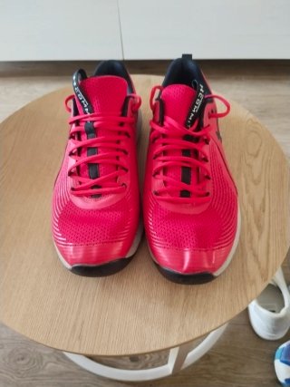 Zapatillas Under Armour Talla 46 Rojas