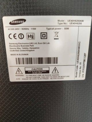 Televisión Samsung 40" Rota