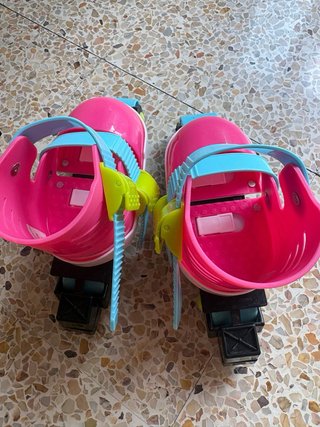 Patines ajustables rosas para niños
