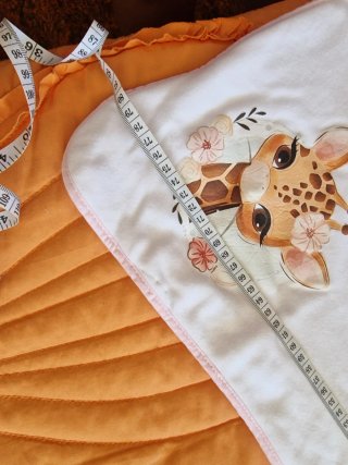 Manta de bebé girafa com flores