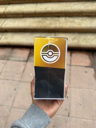 Caja Entrenador Élite Pokémon 30 Aniversario