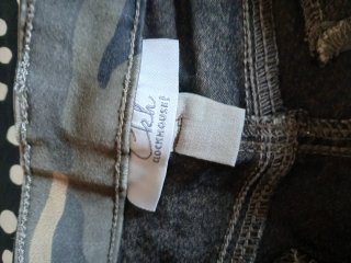 Pantalones vaqueros camuflaje