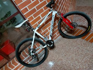 Bicicleta Orbea con frenos de disco