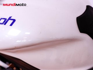 TRIUMPH STREET TRIPLE 675 ABS