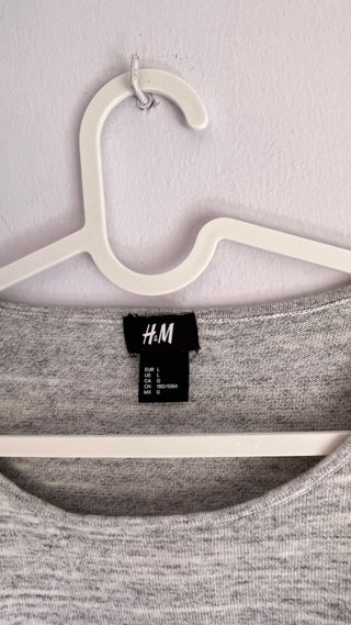 Camiseta H&M manga larga gris