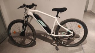 Bicicleta Eléctrica Rockrider Blanca