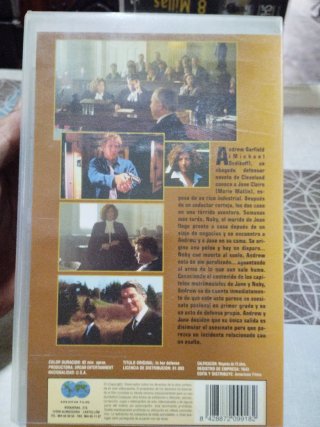 Película VHS En Su Propia Defensa