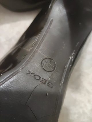 Zapatos de tacón Geox negros