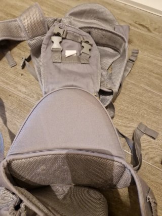 Mochila Portabebés Upchase Gris