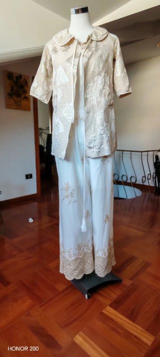 Completo donna giacca e pantaloni