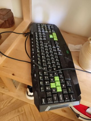 Regalo teclado USB Negro y Verde