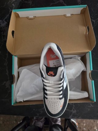 Nike SB Force Zapatillas Negras y Blancas