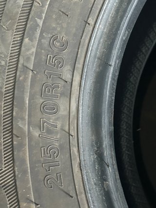 Neumáticos Furgoneta 215/70 R 15 C